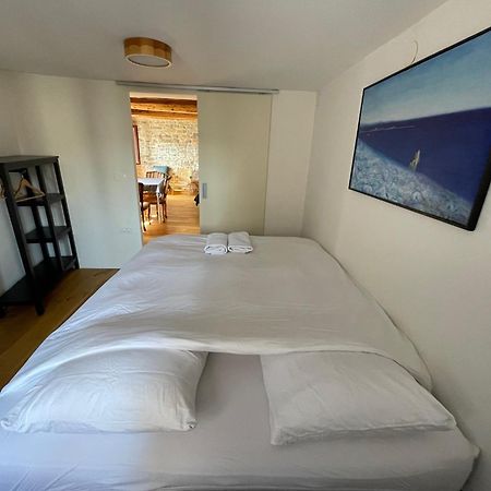 Art Apartma Izola Exterior photo