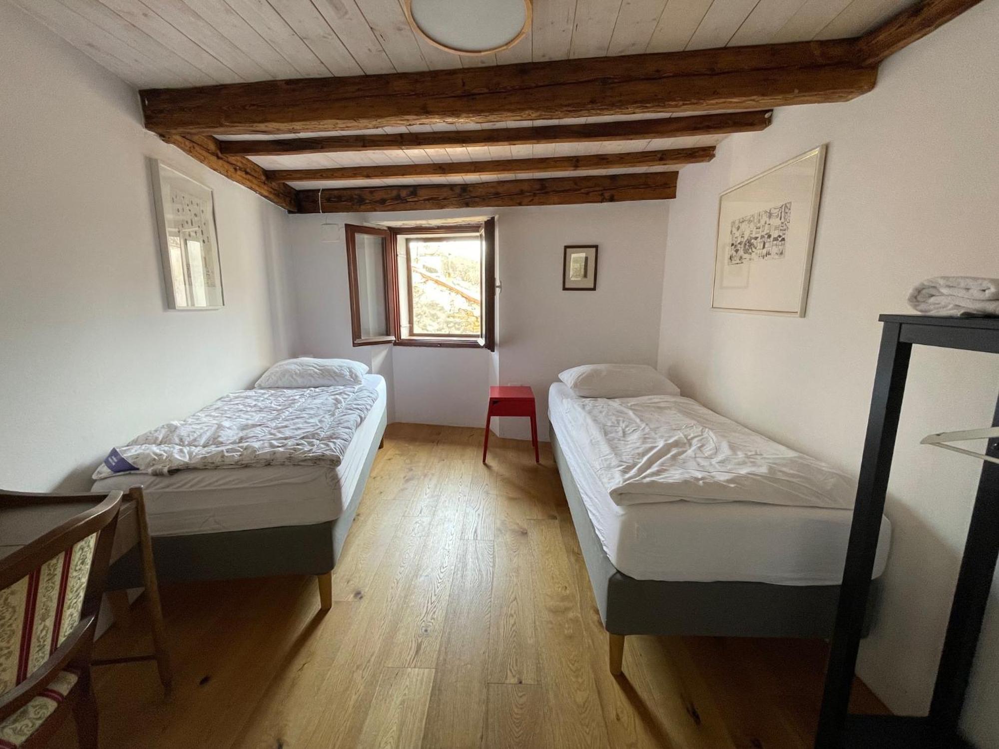 Art Apartma Izola Exterior photo